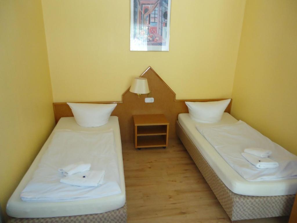 Hotel Ottersleben Magdeburg Pokój zdjęcie